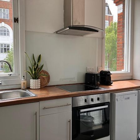 Bright Chiswick Apartment - Great Location Londra Dış mekan fotoğraf